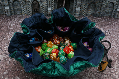 Large dice bag hand-sewn with inner pockets made of panne velvet